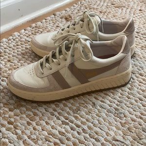 Gola sneakers
